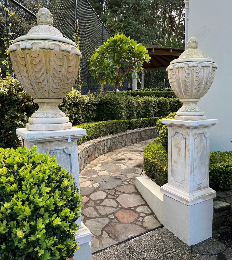 PR LGE CLASSICAL LIDDED CONCRETE CLASSICAL LIDDED URNS ON TALL PLINTHS H.1900mm Image 1++