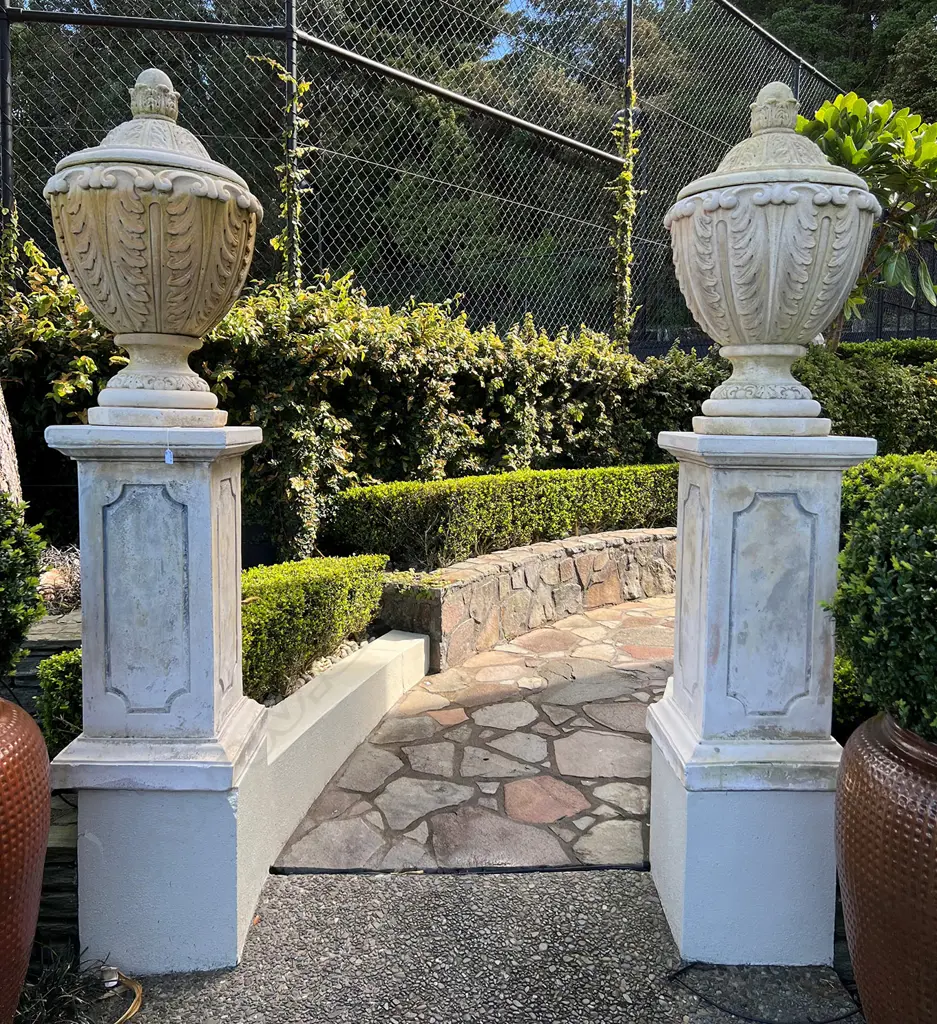 PR LGE CLASSICAL LIDDED CONCRETE CLASSICAL LIDDED URNS ON TALL PLINTHS H.1900mm Image 1++
