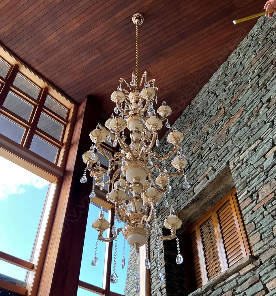 VERY TALL MODERN CHANDELIER MILK GLASS/ALABASTER SECTIONS 3 TIERS 18 LIGHTS/ARMS. Image 1++