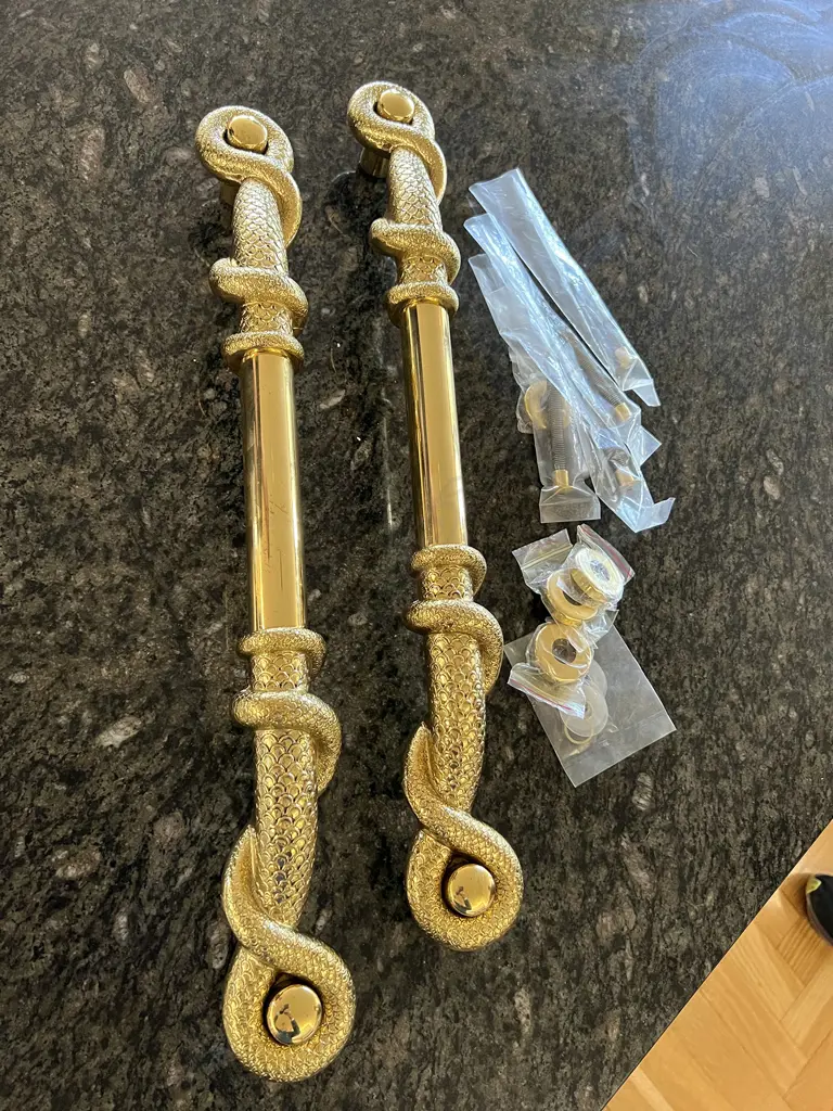PR VERY HEAVY LGE CAST BRASS SERPENT DOOR PULLS + FITTINGS H.570mm Image 1++
