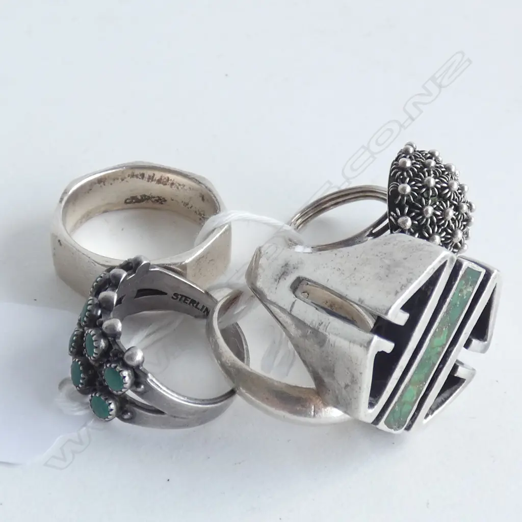 5 SILVER RINGS 45.7 GRAMS Image 1++