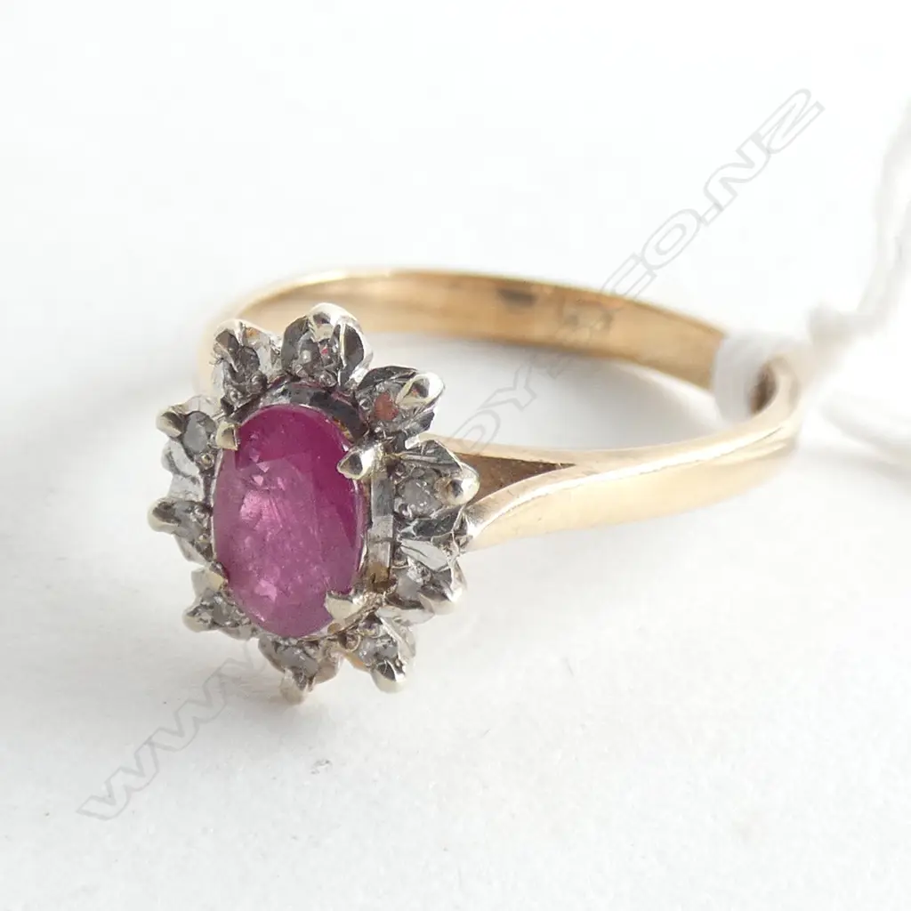 9CT GOLD RUBY AND DIAMOND RING Image 1++