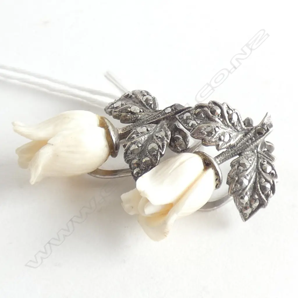 (20114) PR MARCASITE & CARVED IVORY/BONE EARRINGS Image 1++