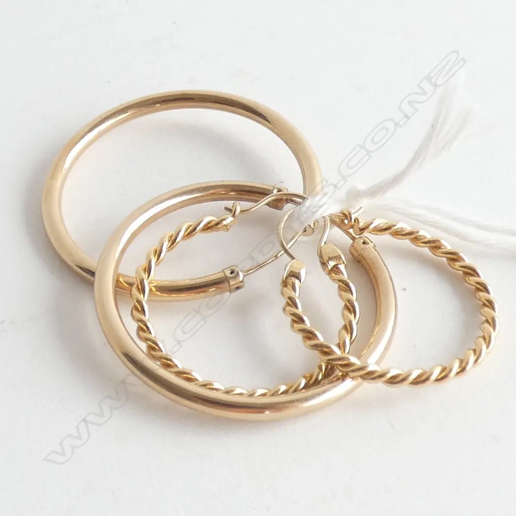 TWO PAIRS GOLD PLATED HOOP EARRINGS Image 1++