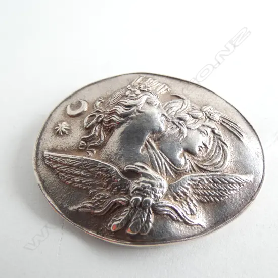 SILVER GODDESS BROOCH