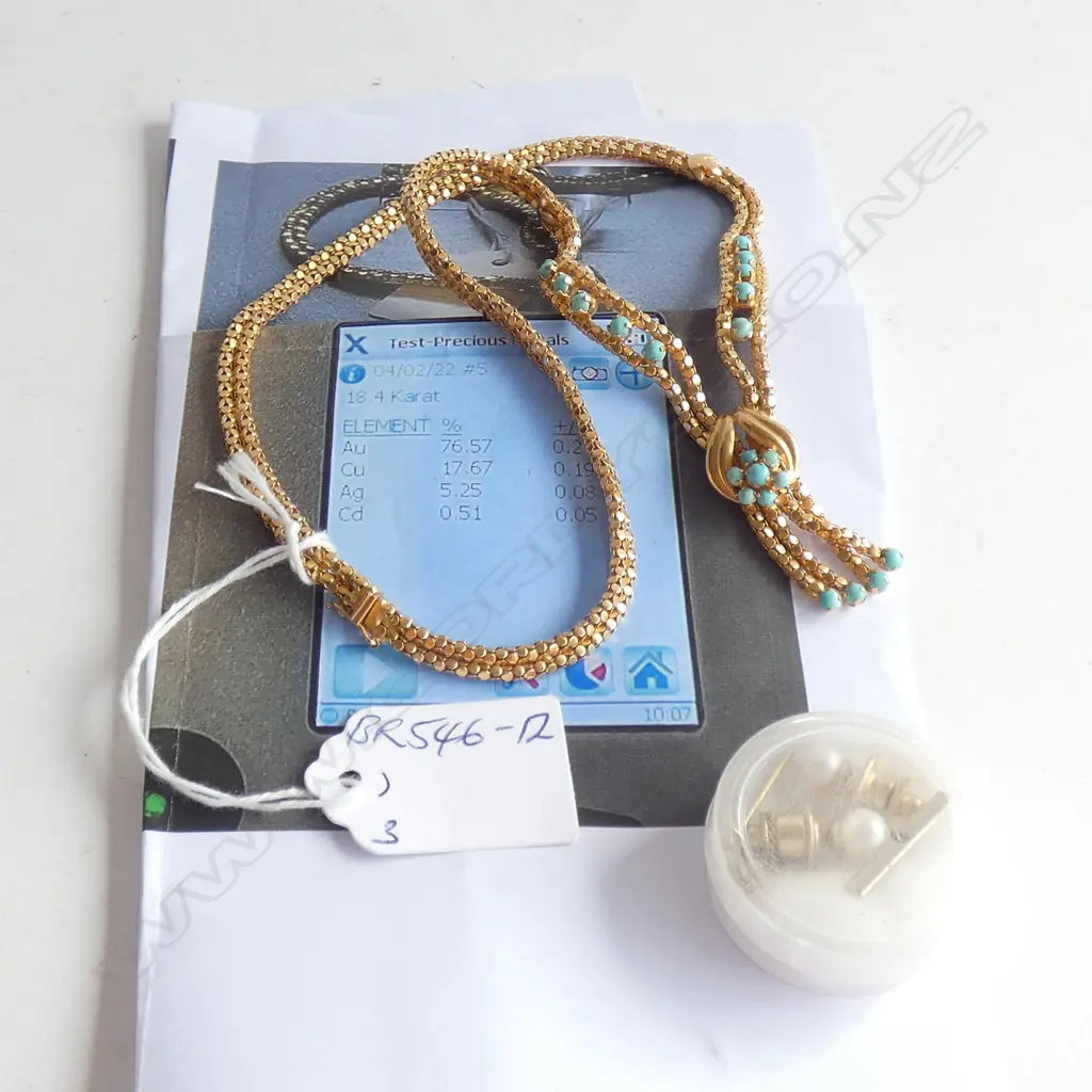 18ct GOLD NECKLACE w TURQUOISE CABOCHONS 29GMS Image 1++