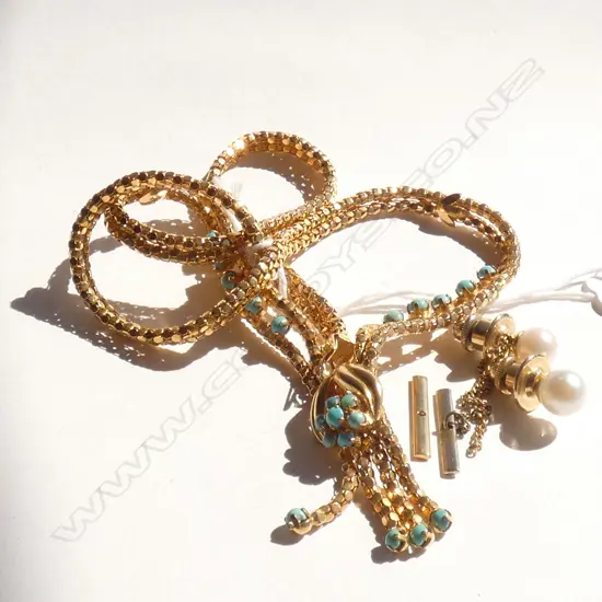 18ct GOLD NECKLACE w TURQUOISE CABOCHONS 29GMS