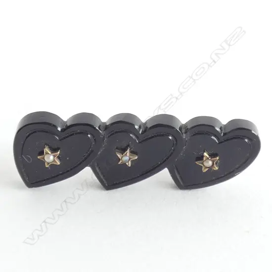  VICTORIAN JET & PEARL TRIPLE HEART BROOCH