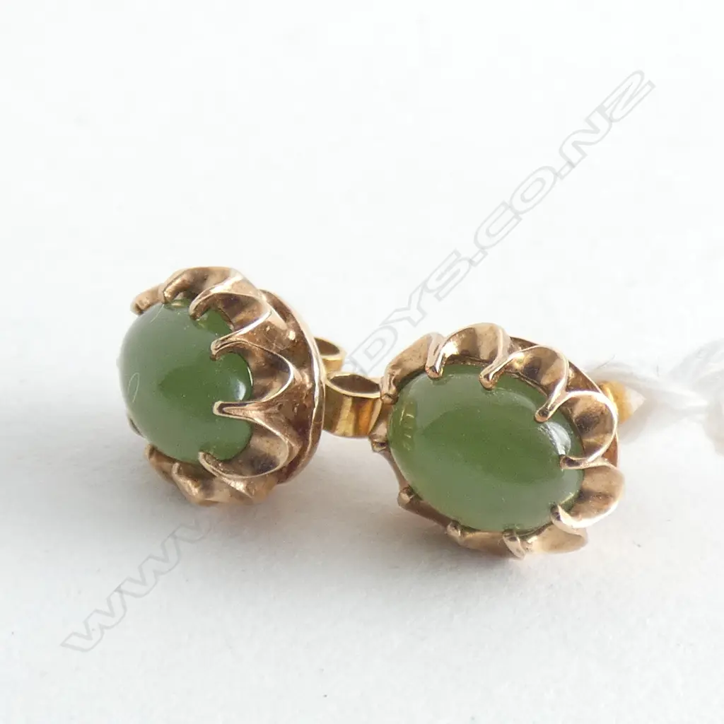 PR 9CT Y/GOLD & GREENSTONE EARINGS Image 1++