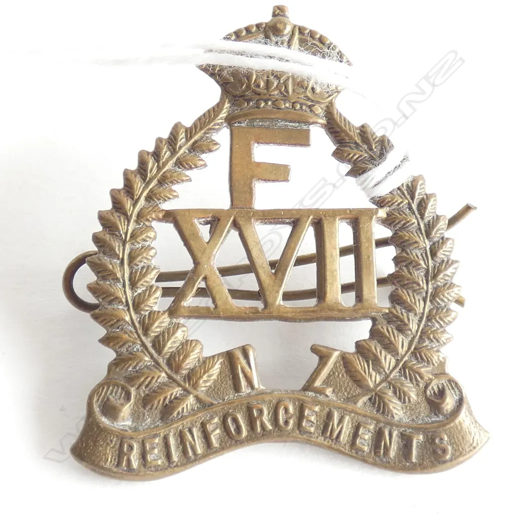 NZ REINFORCEMENT BADGE FXVII Image 1++