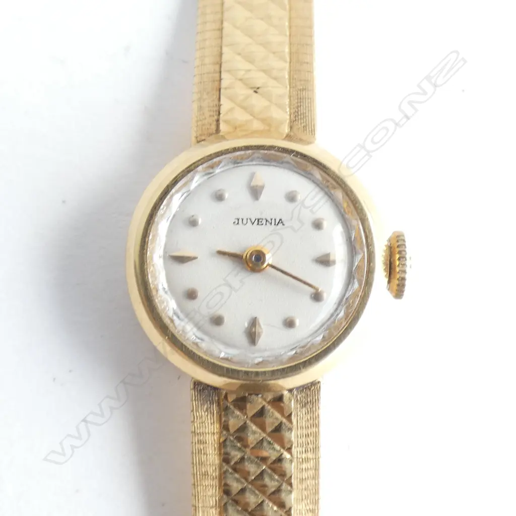 18 CT GOLD 'JUVENIA' WATCH WEIGHT INCL. MOVEMENT 23.4 GRAMS Image 1++