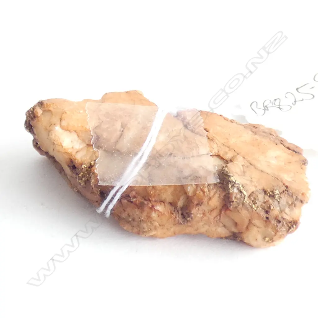 (19288) GOLD BEARING QUARTZ SPECIMAN 25.9gms Image 1++