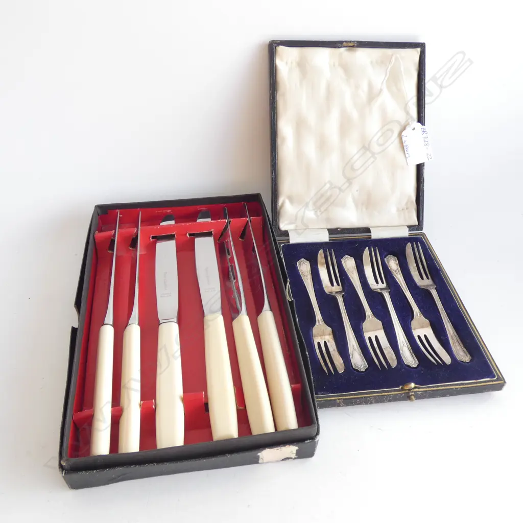 SET 6 VINERS FAUX BONE KNIVES & 6 PLATE DESSERT FORKS - BOTH IN BOXES Image 1++