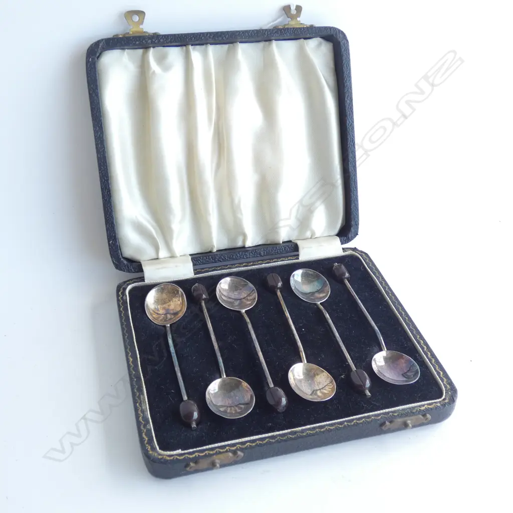 SET OF 6 STG SILVER COFFEE SPOONS, CASED B'HAM 1961 Image 1++