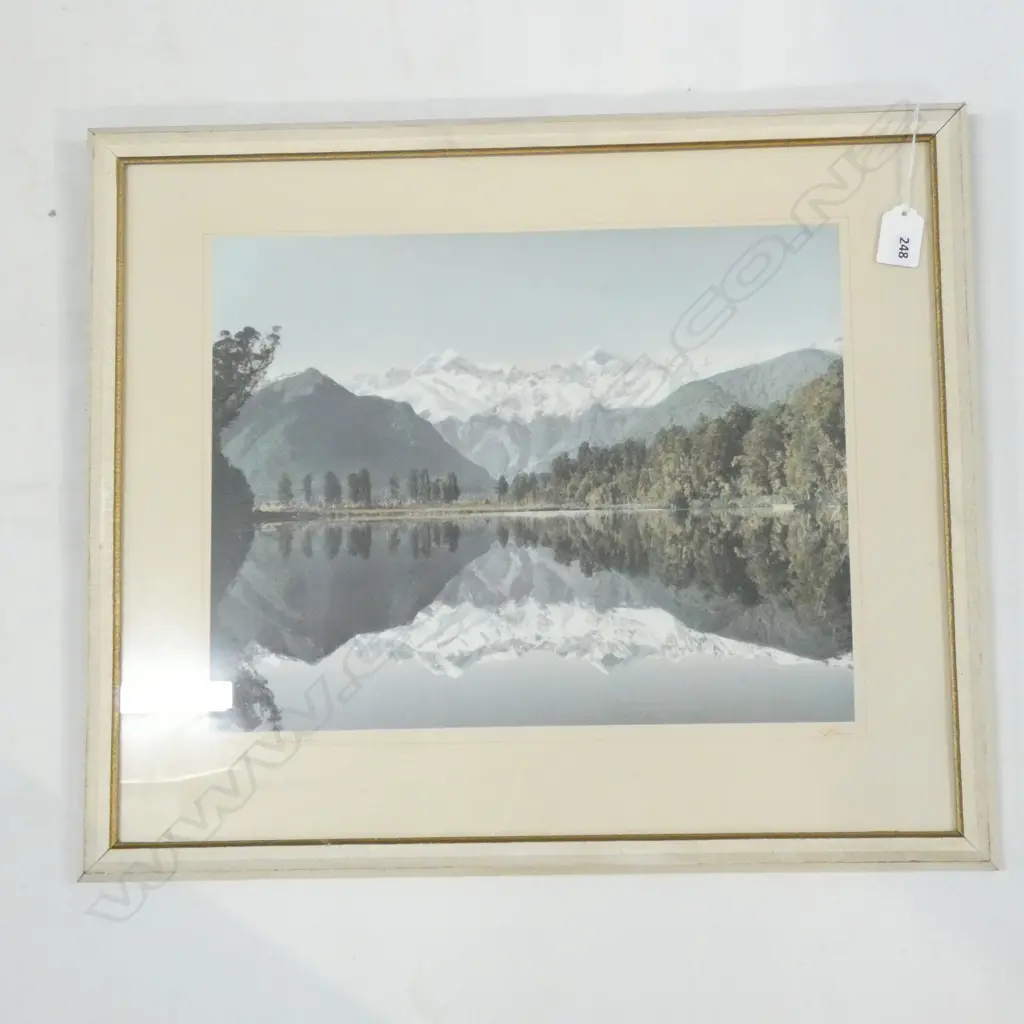 WHITES AVIATION PHOTO 'LAKE MATHEESON' 290x370mm Image 1++
