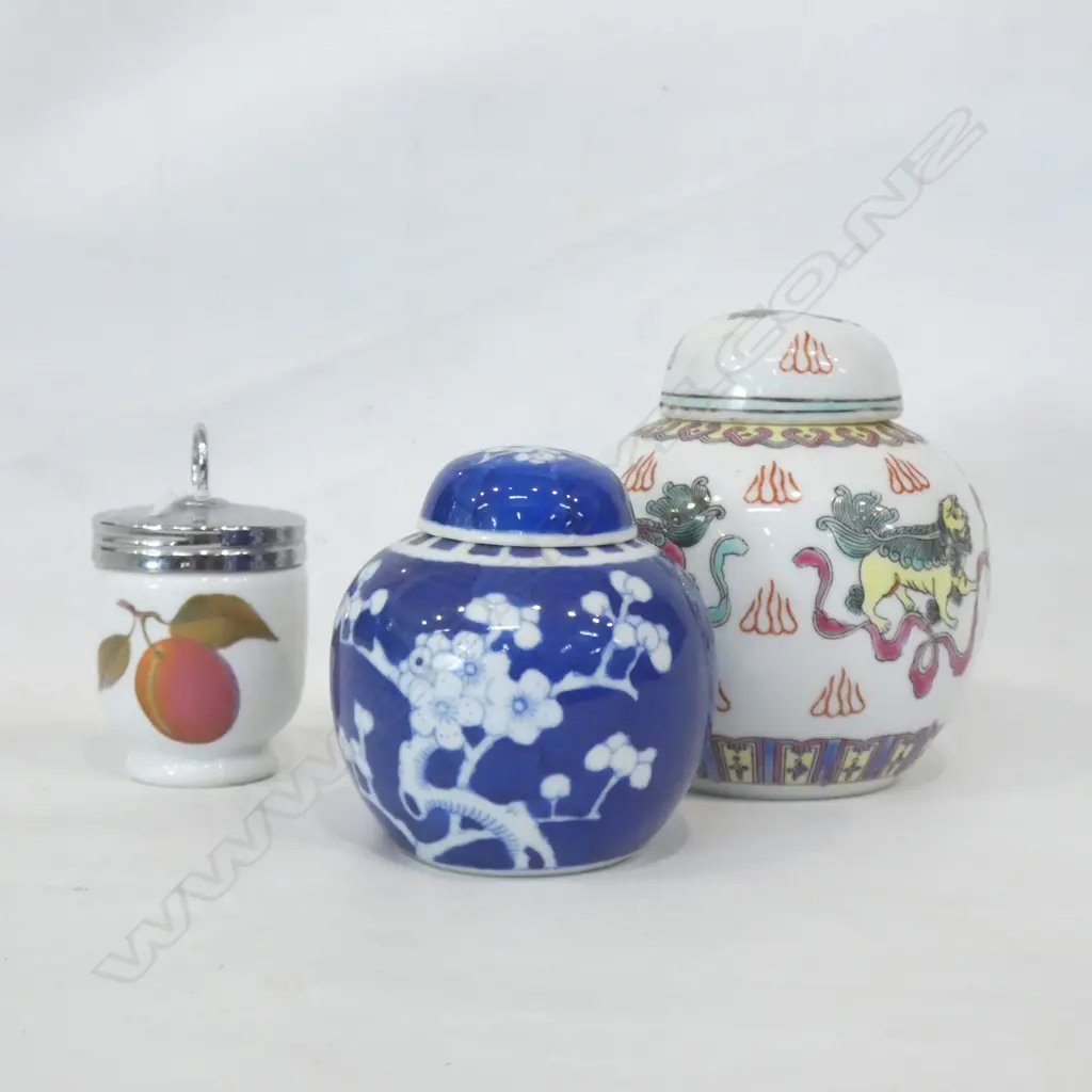 2 GINGER JARS & EGG CODDLER Image 1++