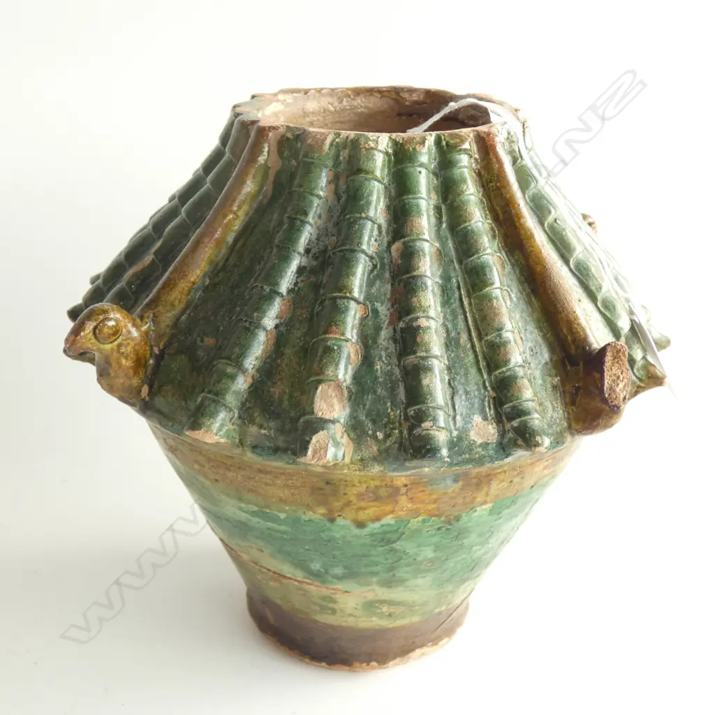 OLD CHINESE TANG STYLE POT ROOF TOP SANCAI GLAZE A.F Image 1++