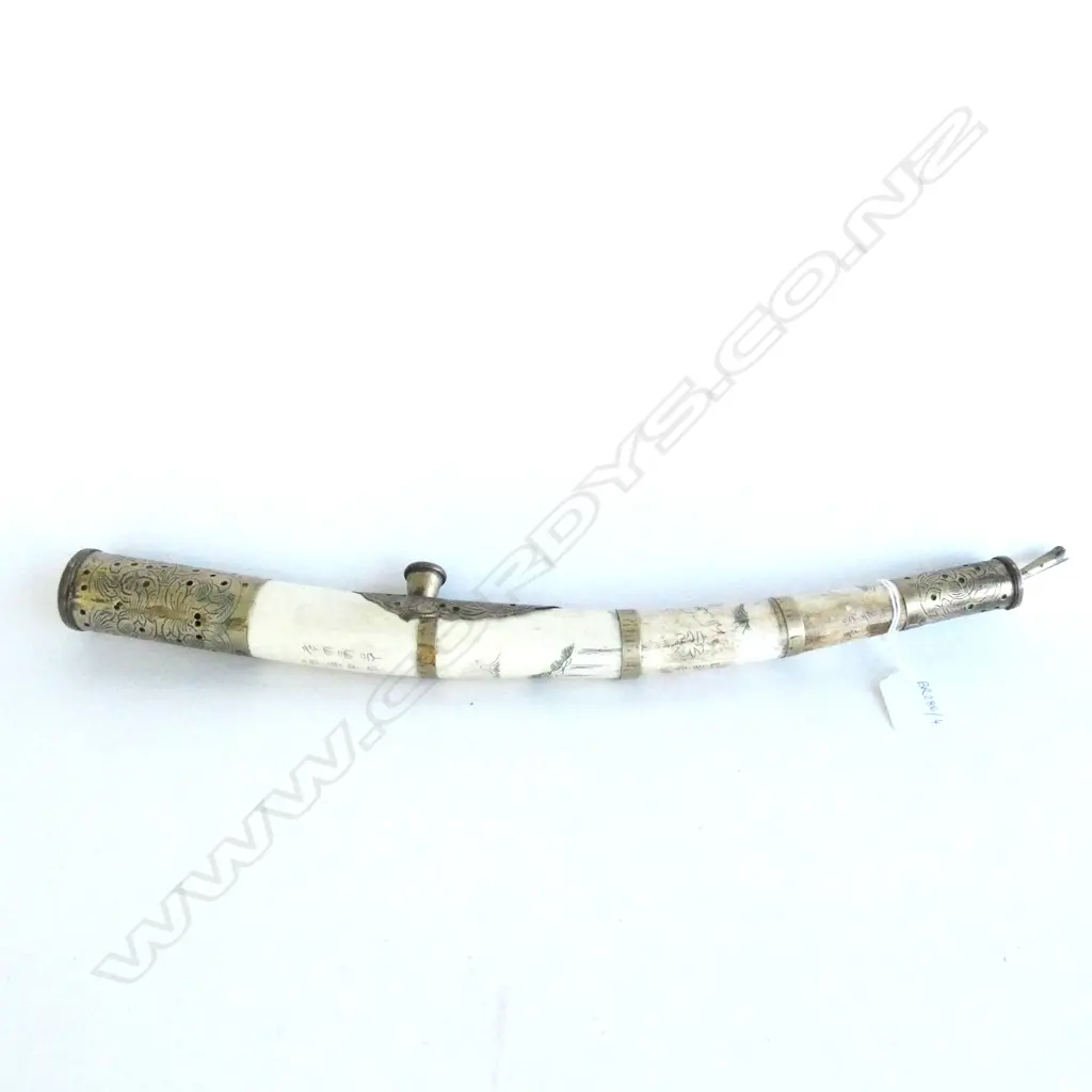 ORIENTAL BONE PIPE L.450mm Image 1++