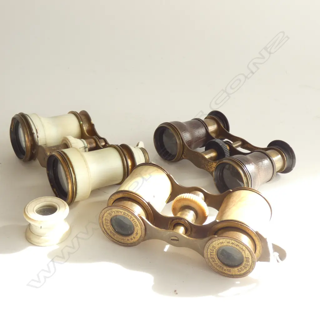 3 PRS OPERA GLASSES; 2 IVORY AF Image 1++