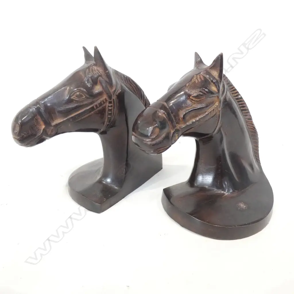 HORSE HEAD BOOKENDS H.150mm Image 1++