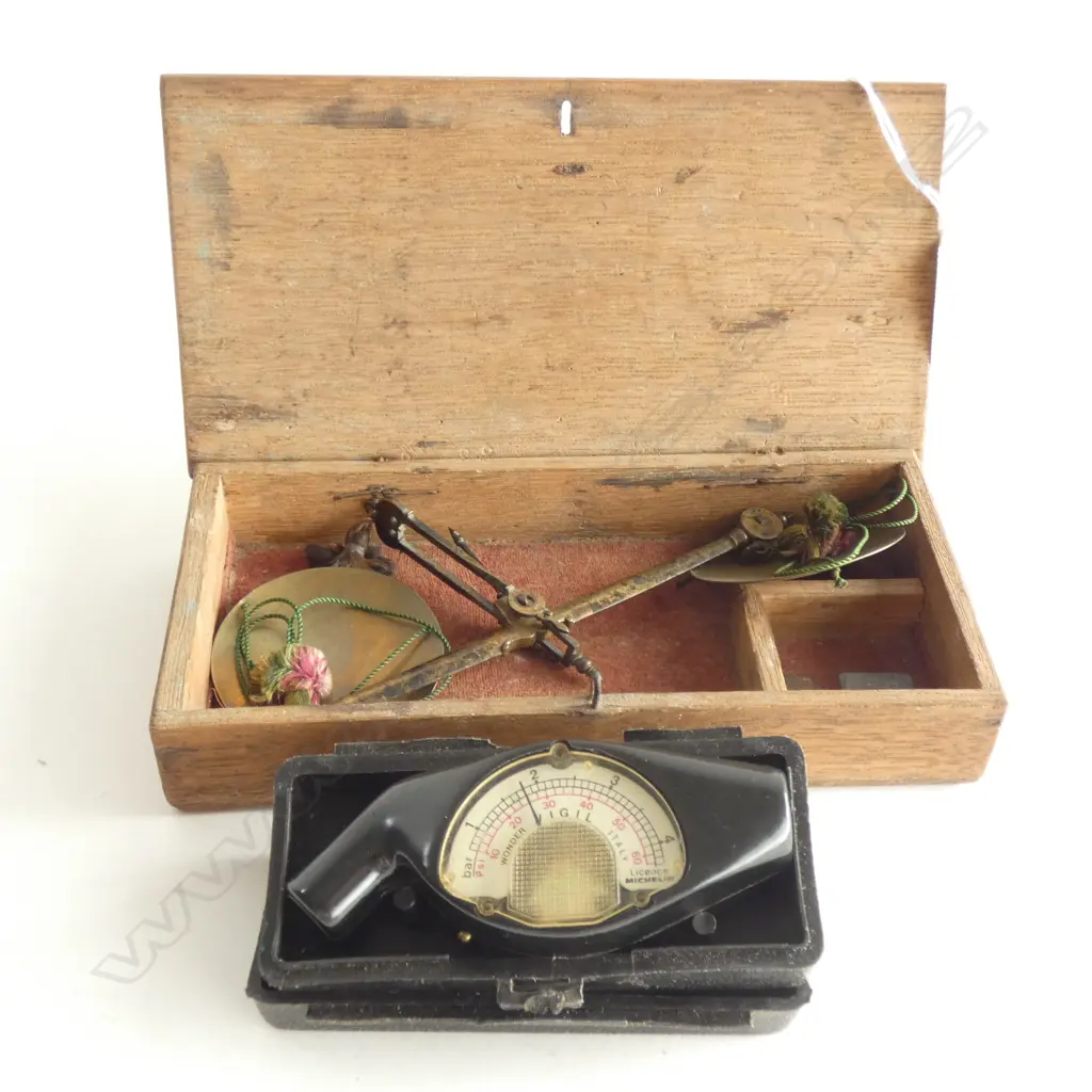 EARLY 19thC BRASS SCALES IN OAK BOX W.170mm + VINTAGE MICHELIN TYRE GUAGE Image 1++