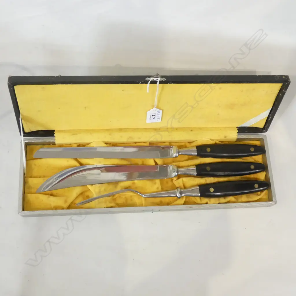 STAINLESS STEEL CARVING SET, CASED Image 1++