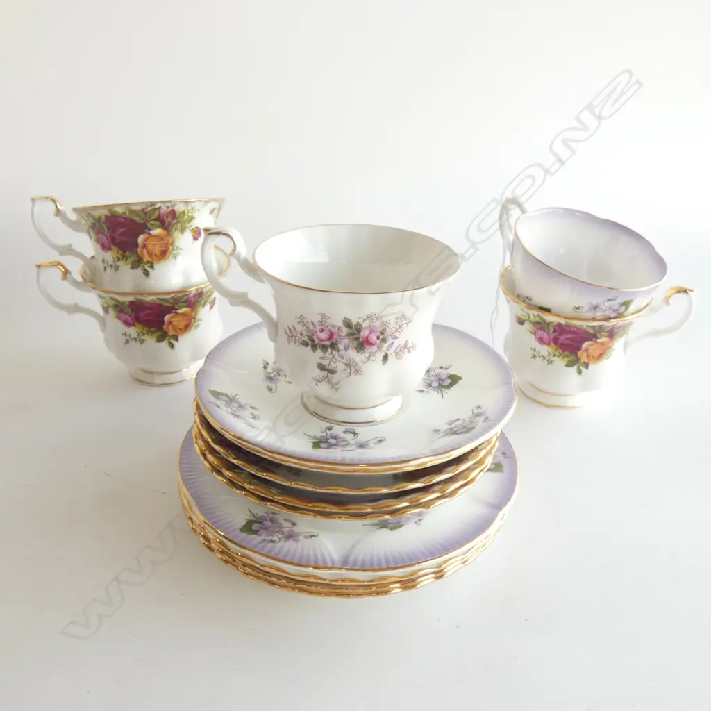 5 ROYAL ALBERT TRIOS  Image 1++