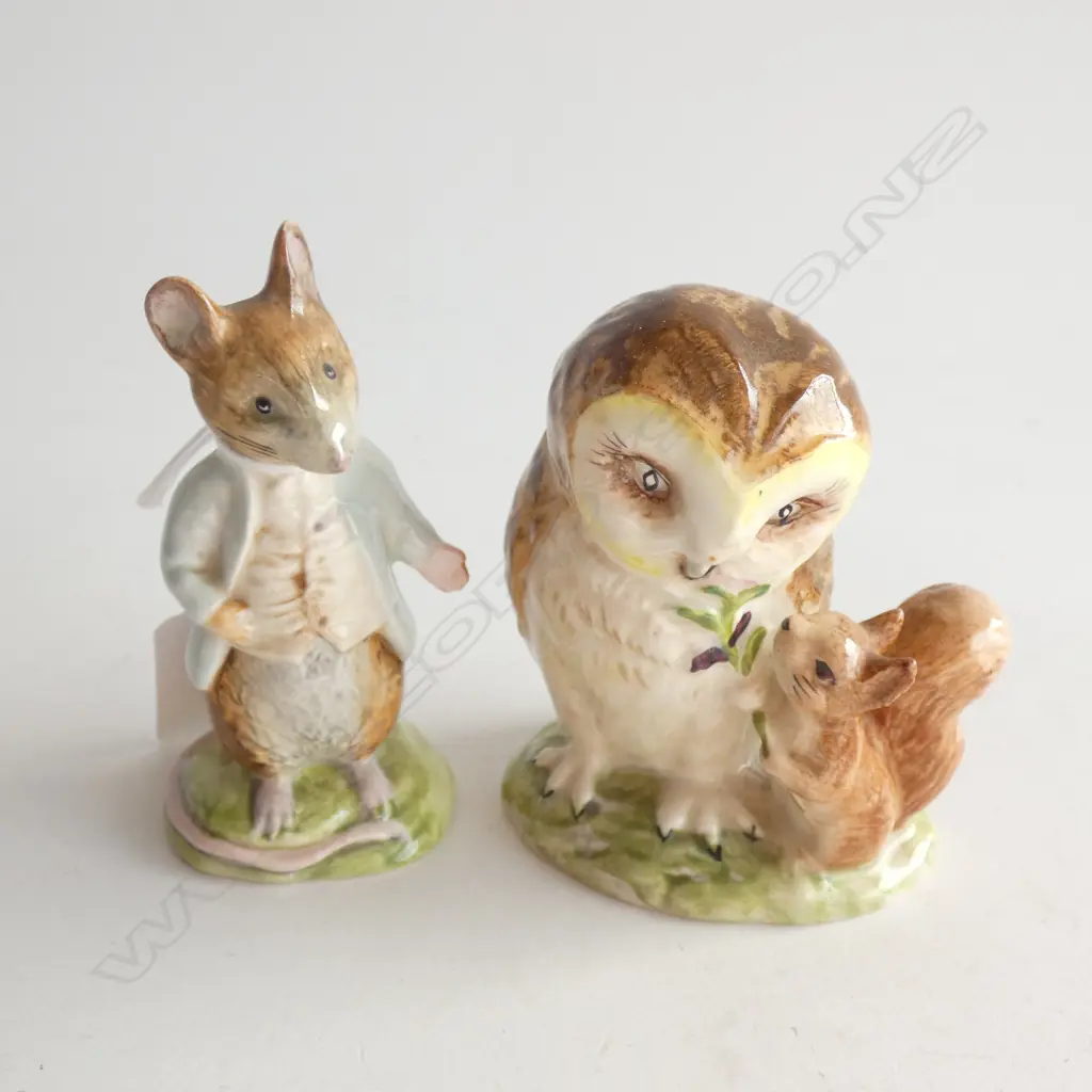2 BESWICK BEATRIX POTTER FIGURINES; JOHNNY TOWN-MOUSE & OLD MRS BROWN Image 1++