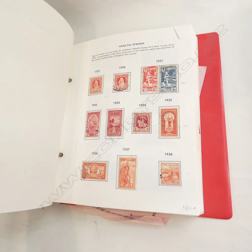 1 VOLUME NZ TASMAN STAMP ALBUM 1862 - 1993 Image 1++