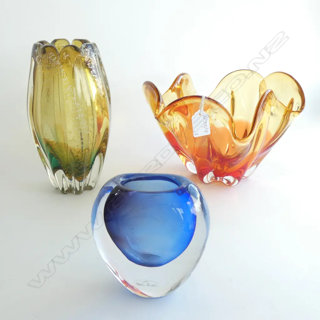 3 ART GLASS VASES; HOGLUND ETC Image 1++