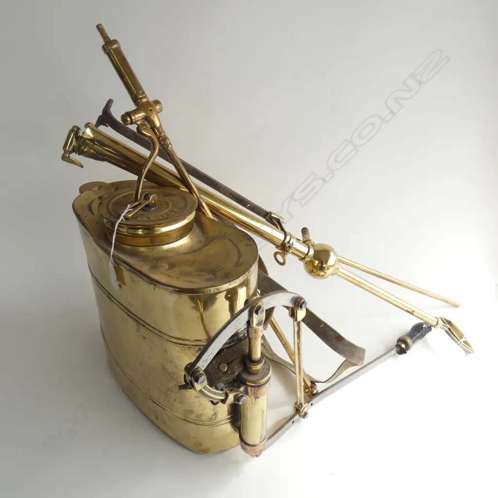 VINTAGE BACK PACK WEED SPRAYER + 2 PART WAND ATTACHMENT & STIRRUP PUMP Image 1++