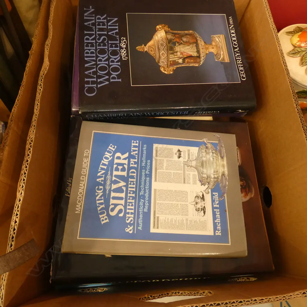 BOX LOT ASST. BOOKS ON ANTIQUES Image 1++