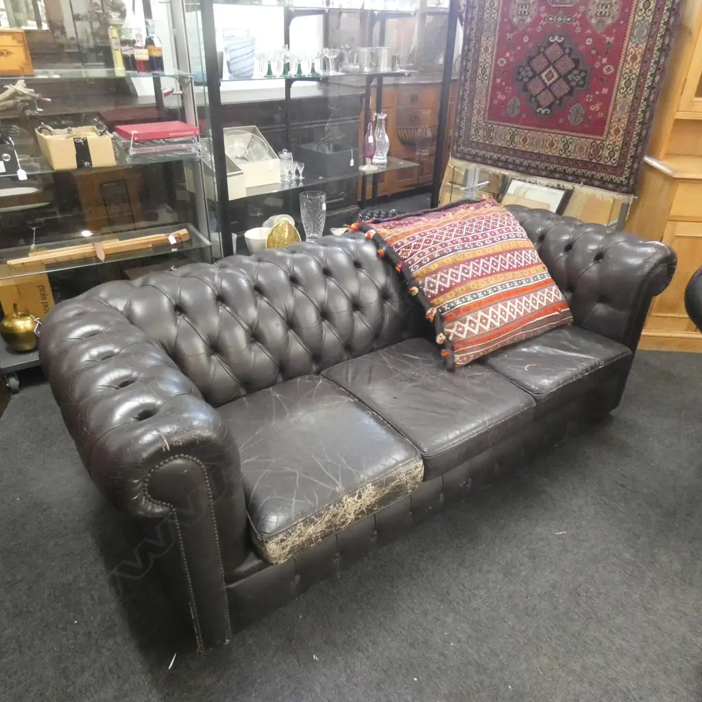 LEATHER CHESTERFIELD W.2000mm D.850mm Image 1++
