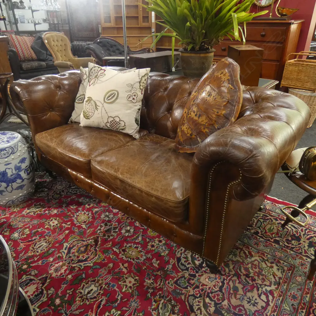 BROWN LEATHER CHESTERFIELD W.1820mm Image 1++
