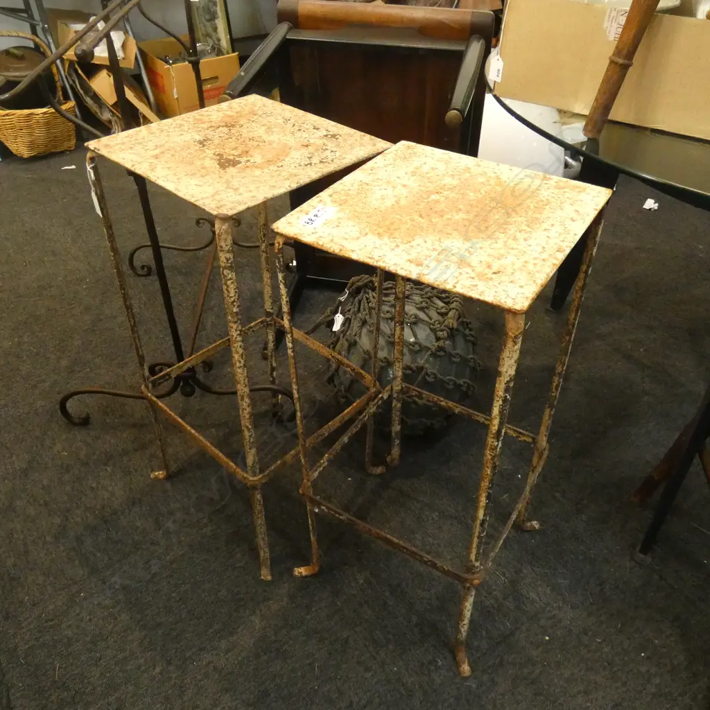 PR RUSTIC METAL TABLES H.700mm Image 1++