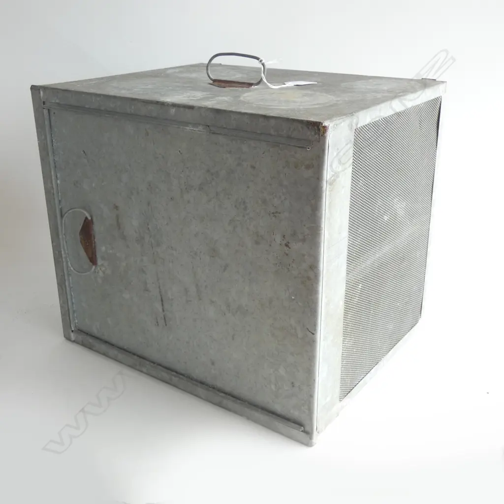 OLD METAL MEAT SAFE W.360mm Image 1++