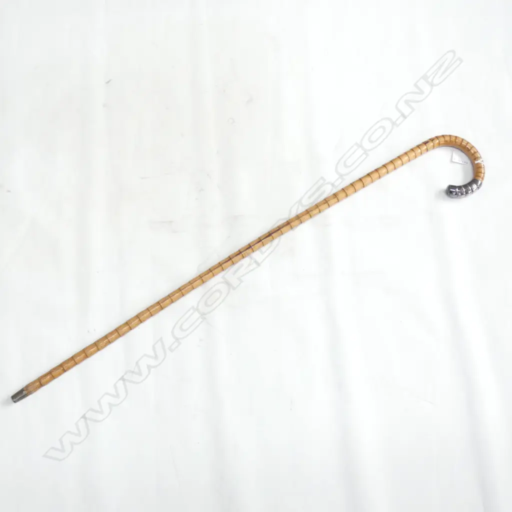 VINTAGE WALKING CANE - TURNED BAMBOO & STG SILVER HANDLE Image 1++