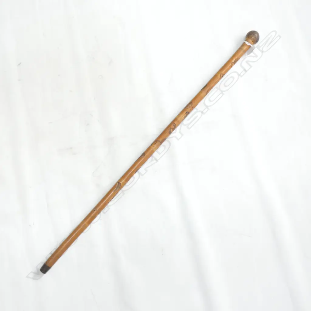 VINTAGE WOODEN WALKING STICK - CARVED WITH ANIMALS  Image 1++