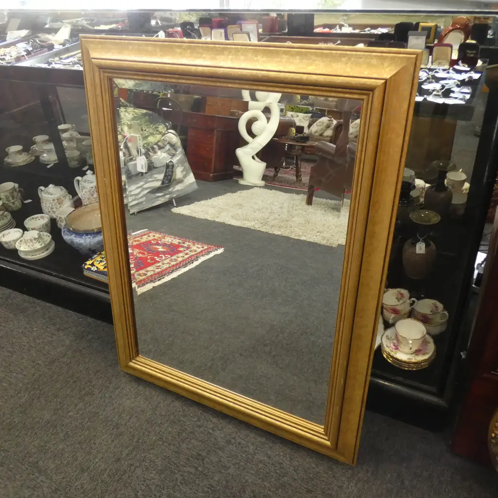 LARGE GILT FRAMED BEVELLED MIRROR 965x770mm Image 1++