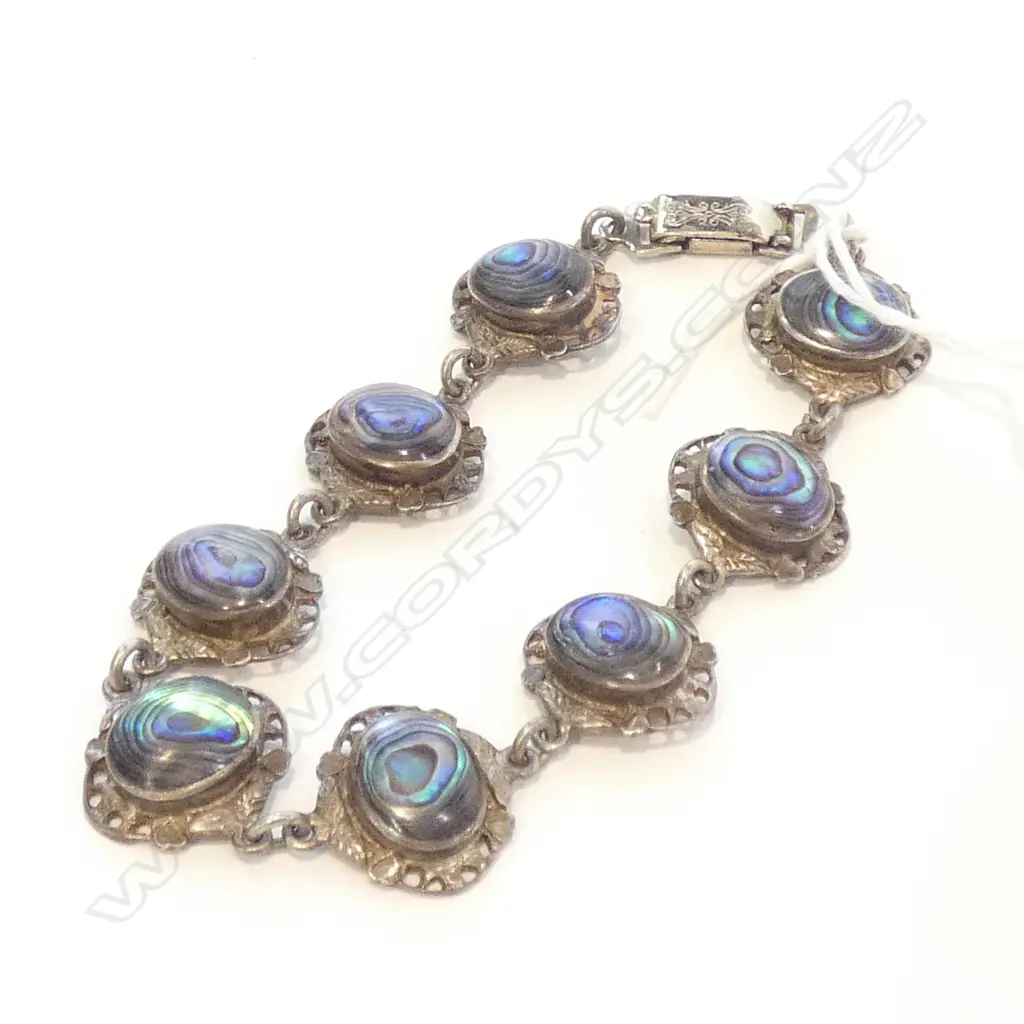 VINTAGE SILVER & PAUA BRACELET 8 LINK W HEARTS Image 1++