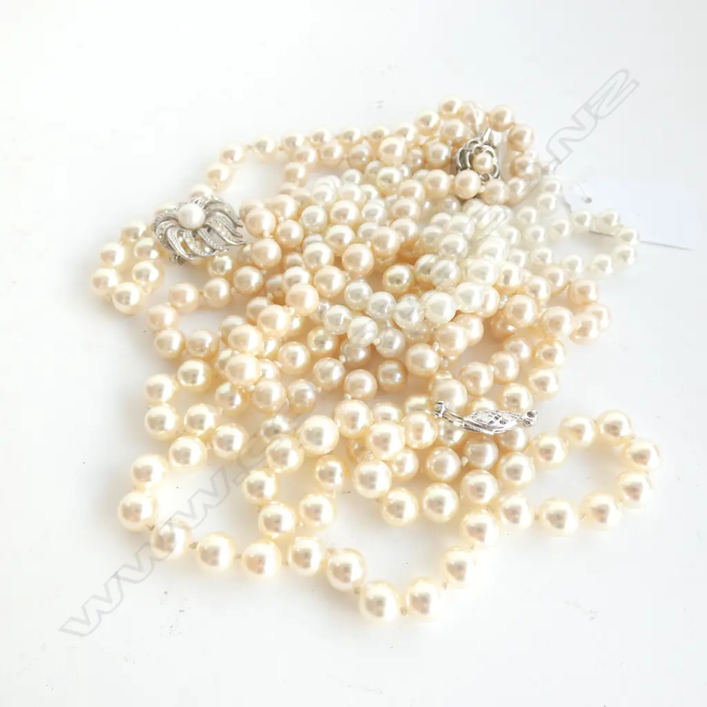 3 STRINGS FAUX PEARL NECKLACES; VARYING LENGTHS  Image 1++