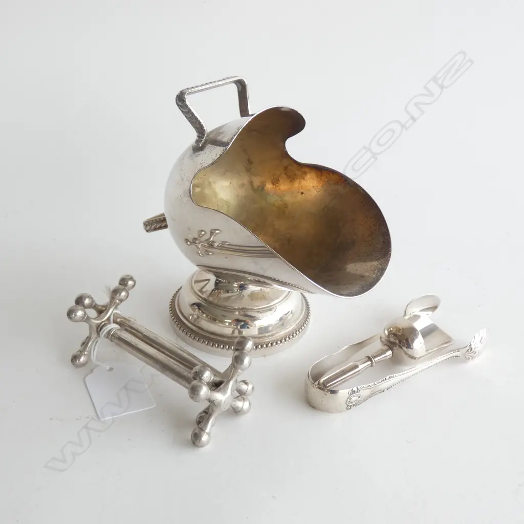 SILVER PLATE 3 ARM CANDELABRA H. 260MM / SUGAR BOWL /STG TONGS / SCOOP & KNIVE RESTS Image 1++