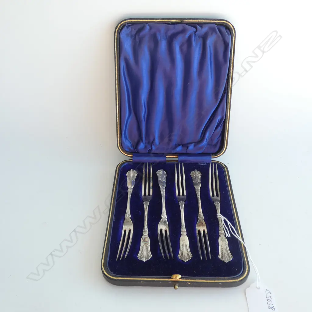 (0079) SET 6 EDW SILVER FRUIT FORKS SHEFF. 1910 Image 1++