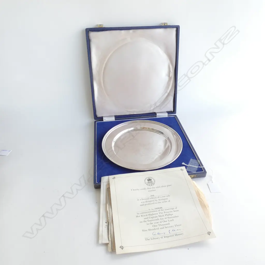 STERLING SILVER COMMEMORATE SILVER SALVER 373gm Image 1++