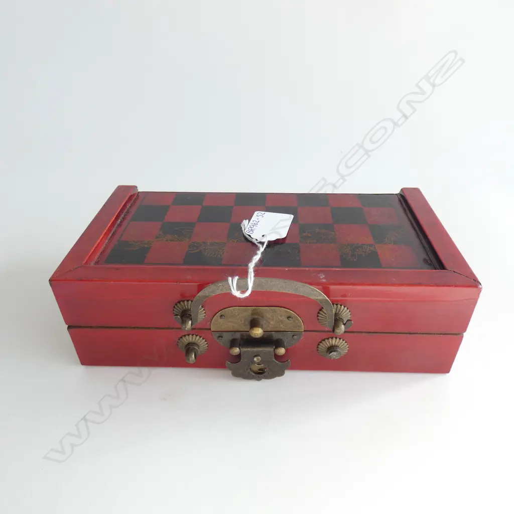 ORIENTAL BOXED CHESS SET -  H. 43MM Image 1++