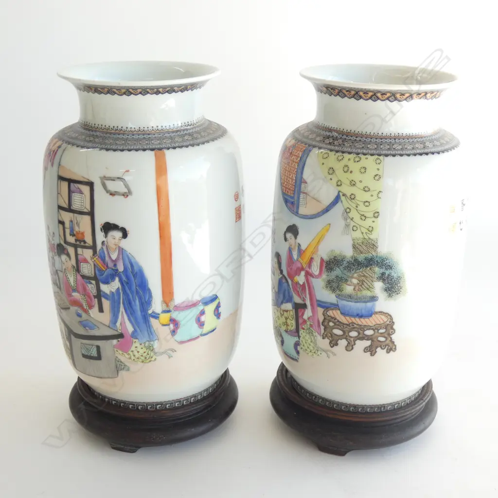 PR EGGSHELL PORCELAIN ORIENTAL VASES ONE AF H.230mm Image 1++