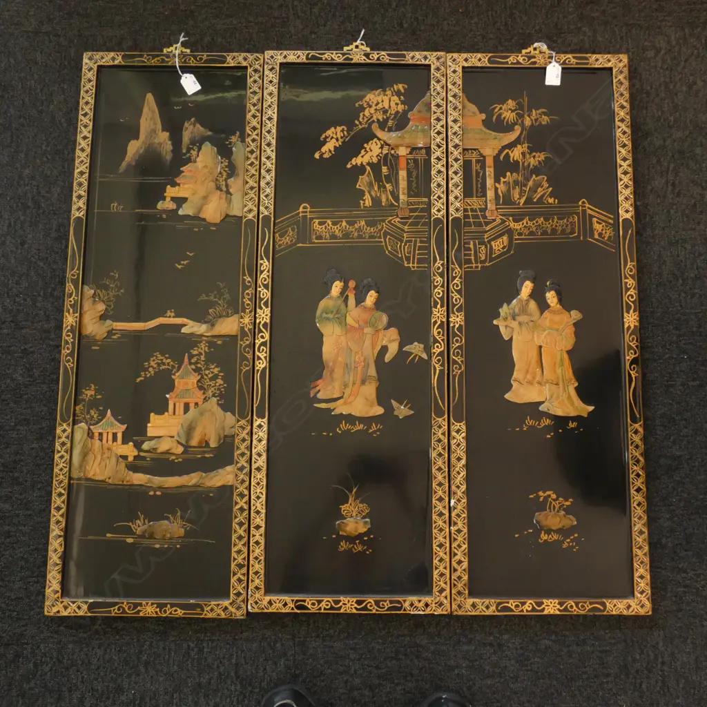 3 ORIENTAL PANELS 910x305mm Image 1++