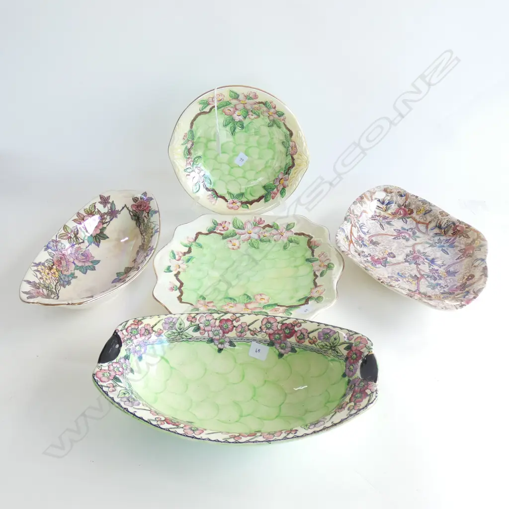 5 PCES MALING; GREEN, ROSES ETC Image 1++