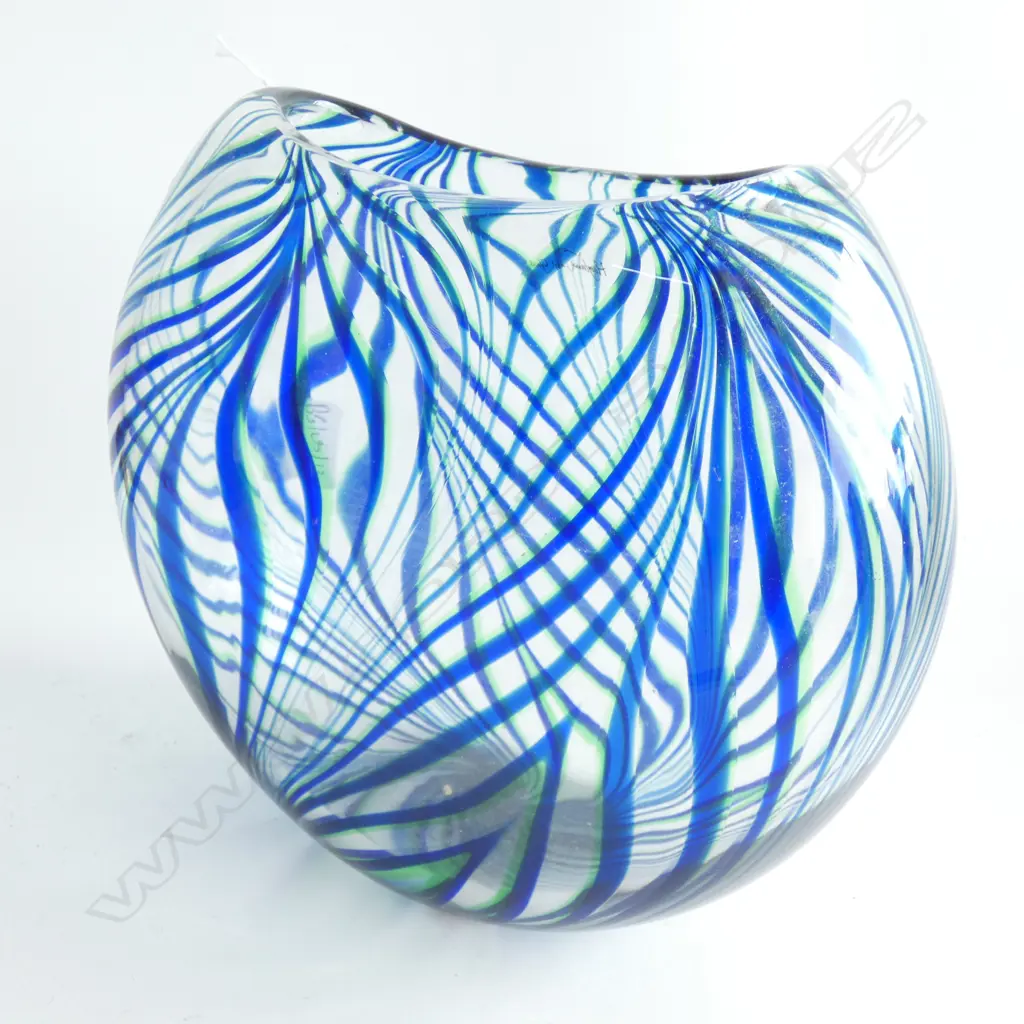 HOGLUND ART GLASS VASE H.195mm Image 1++