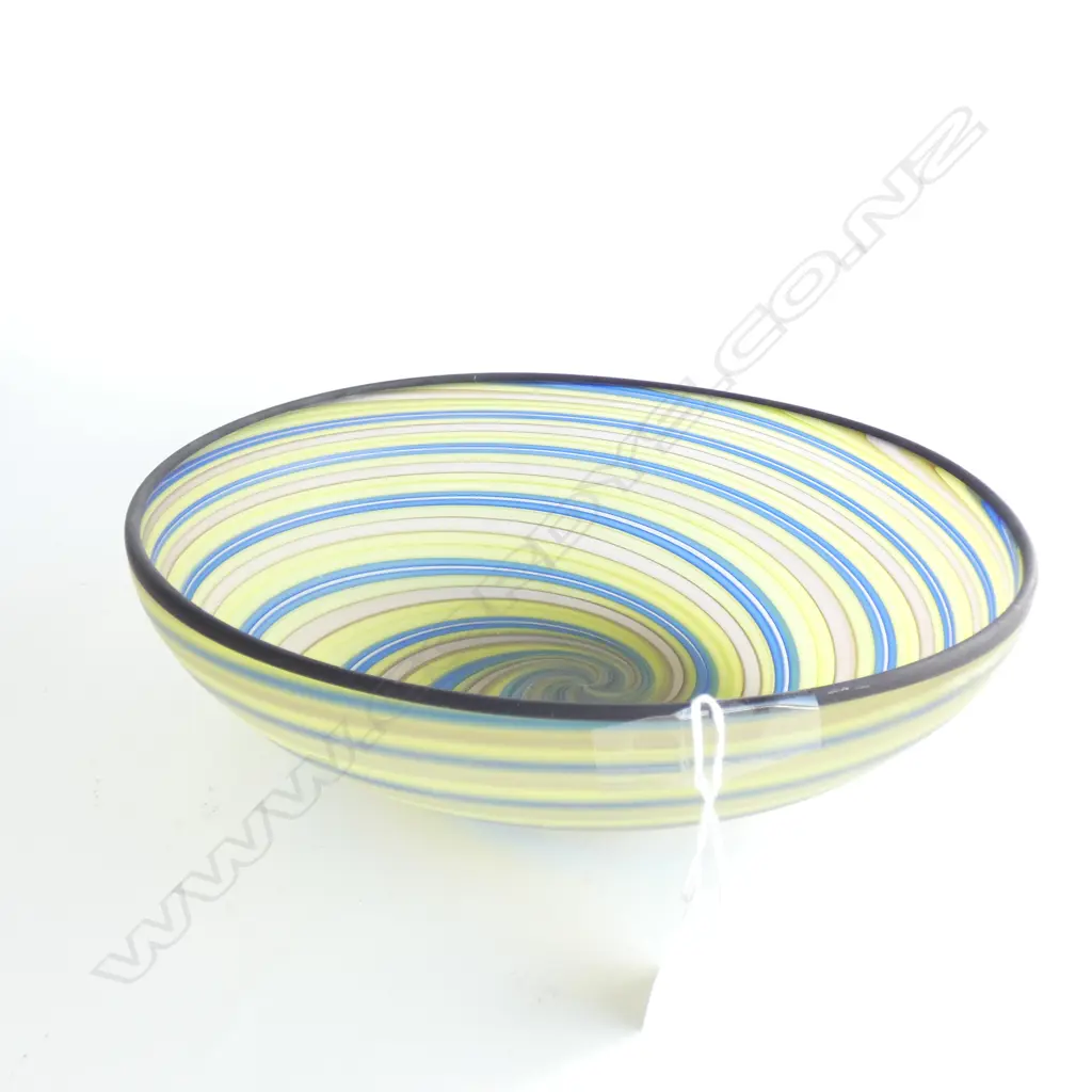 GREEN & BLUE SWIRL ART GLASS BOWL SIGNED 'JJC 09' 285mm dia Image 1++